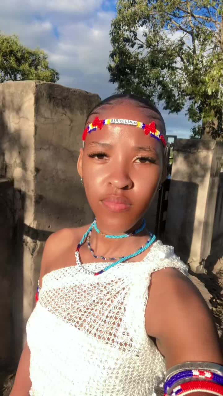 @LusandaMajobe❤️