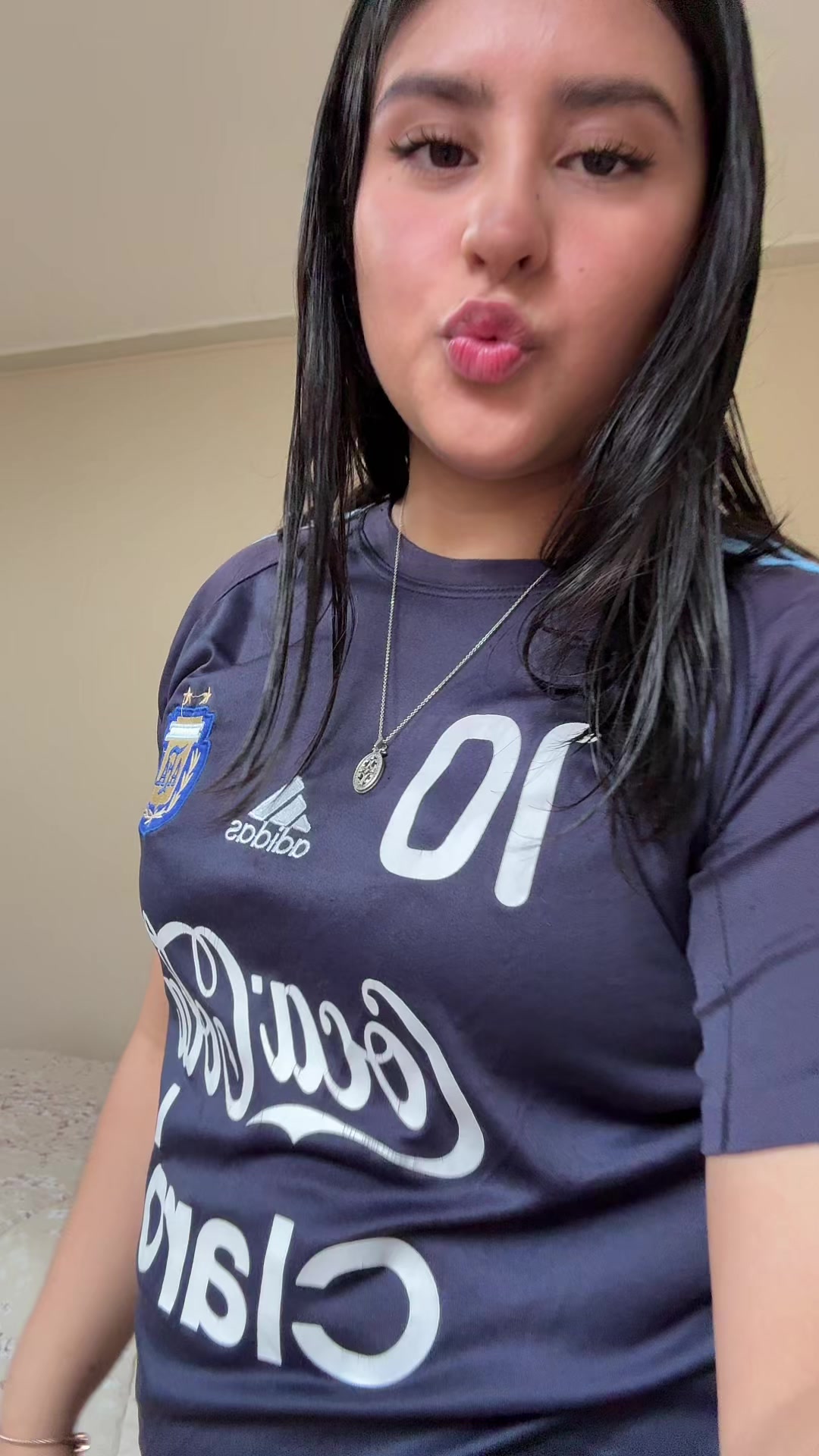 @abru
