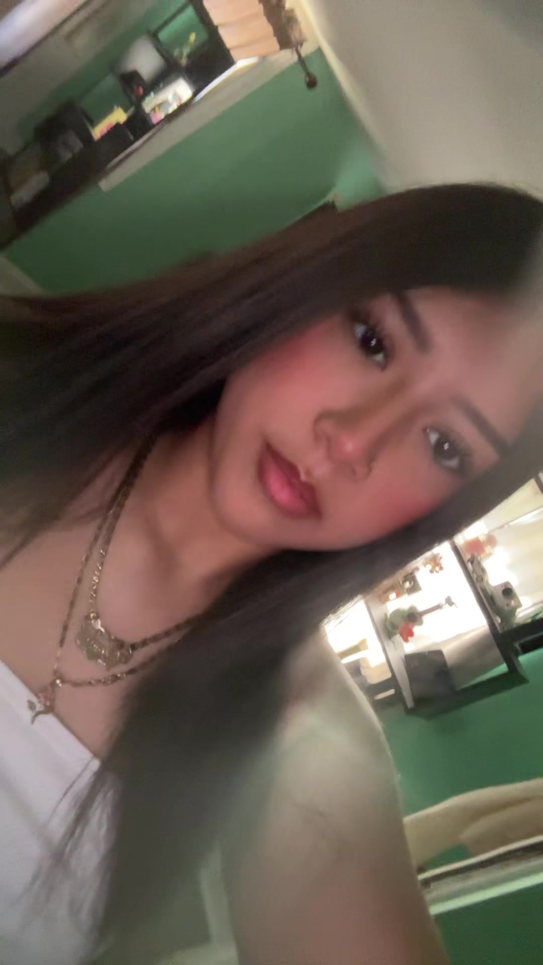 @gloria❦