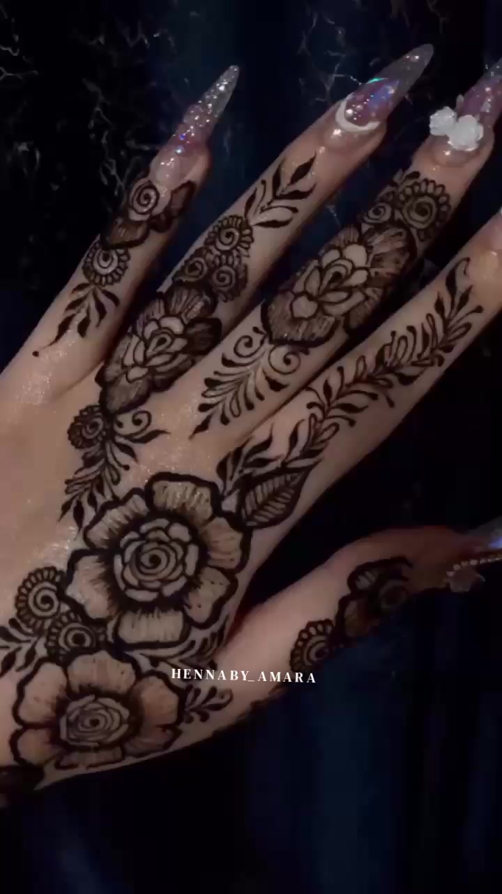 @H E N N A B Y _ A M A R A