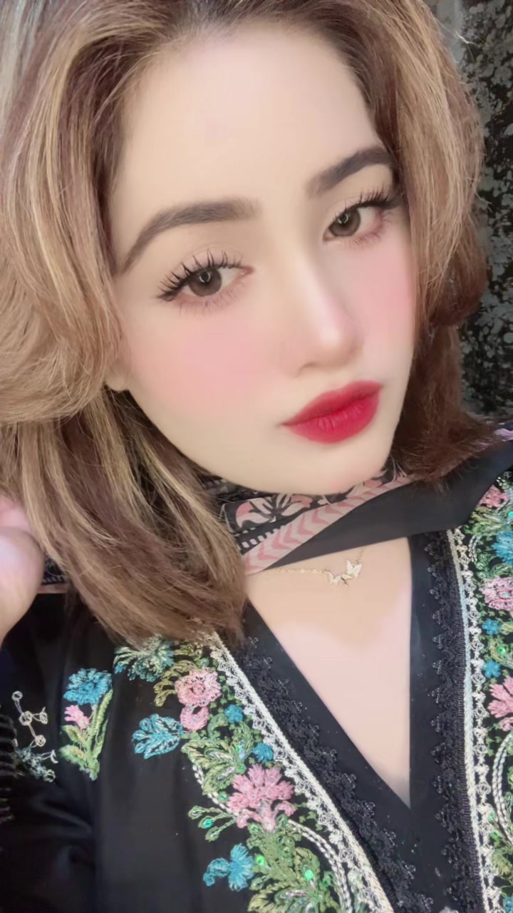 @🦋Amna ch. 🦋