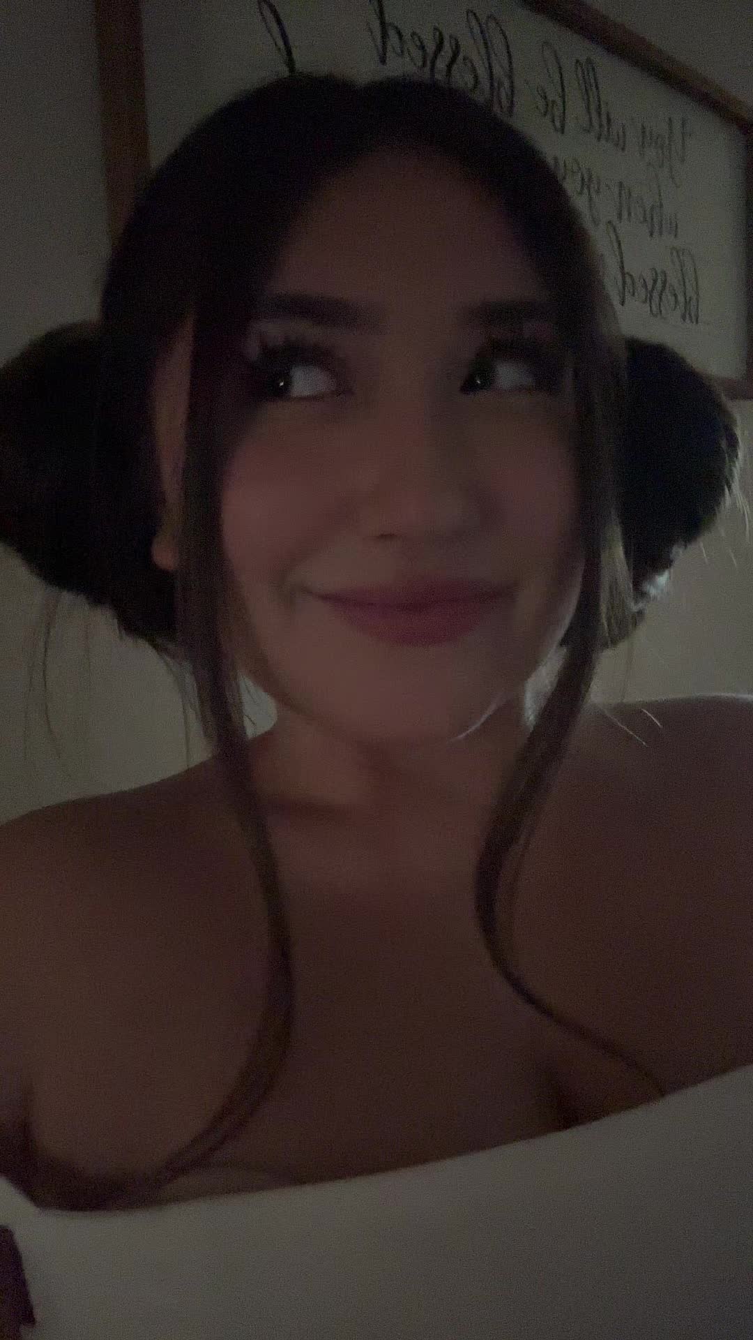 @Monique Cardona