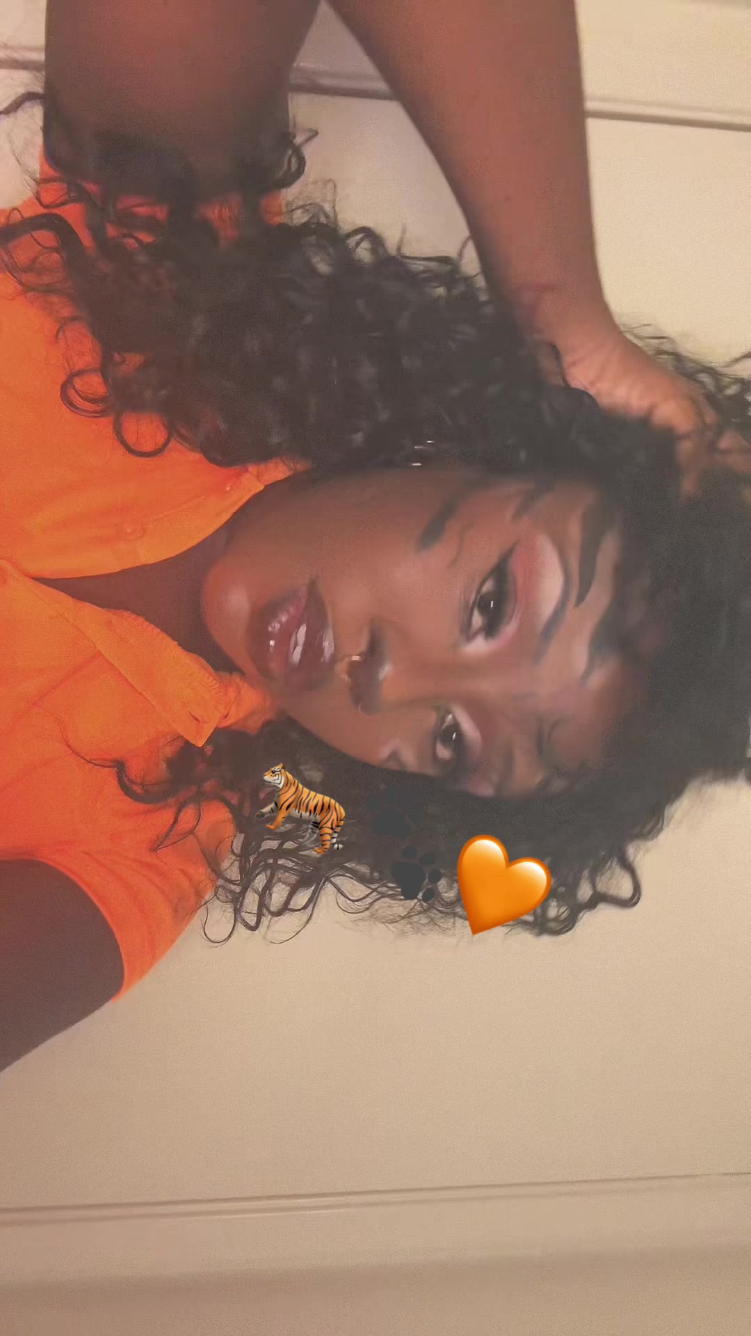 @💜𝙴𝚜𝚜𝚎𝚗𝚌𝚎💜