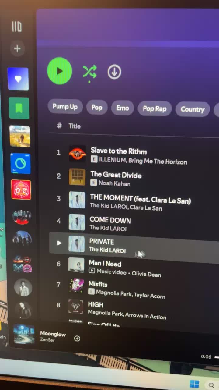 @DailyRandomSongs