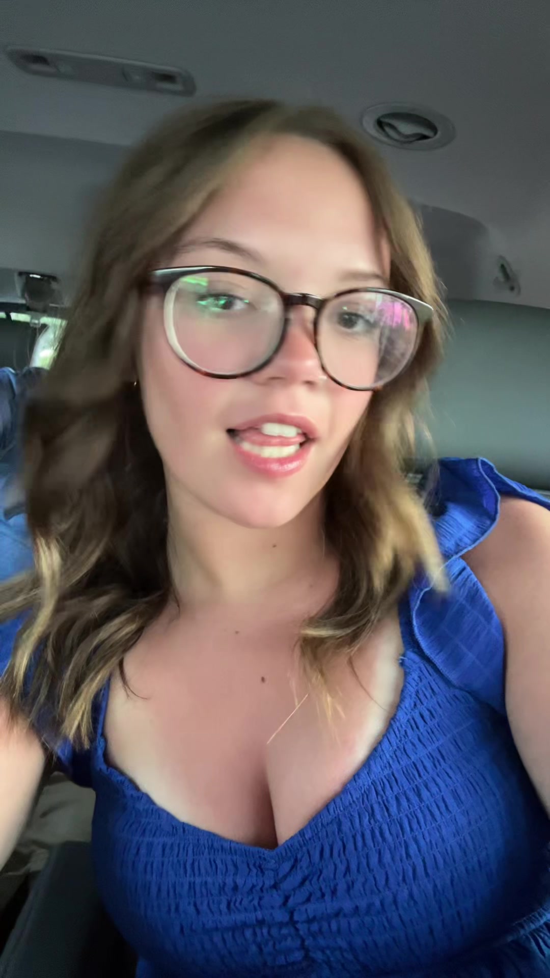 @😝
