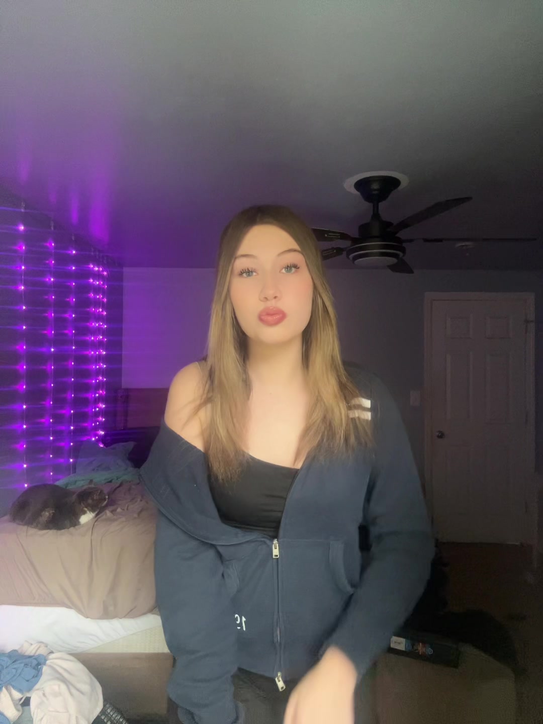 @bellaaa