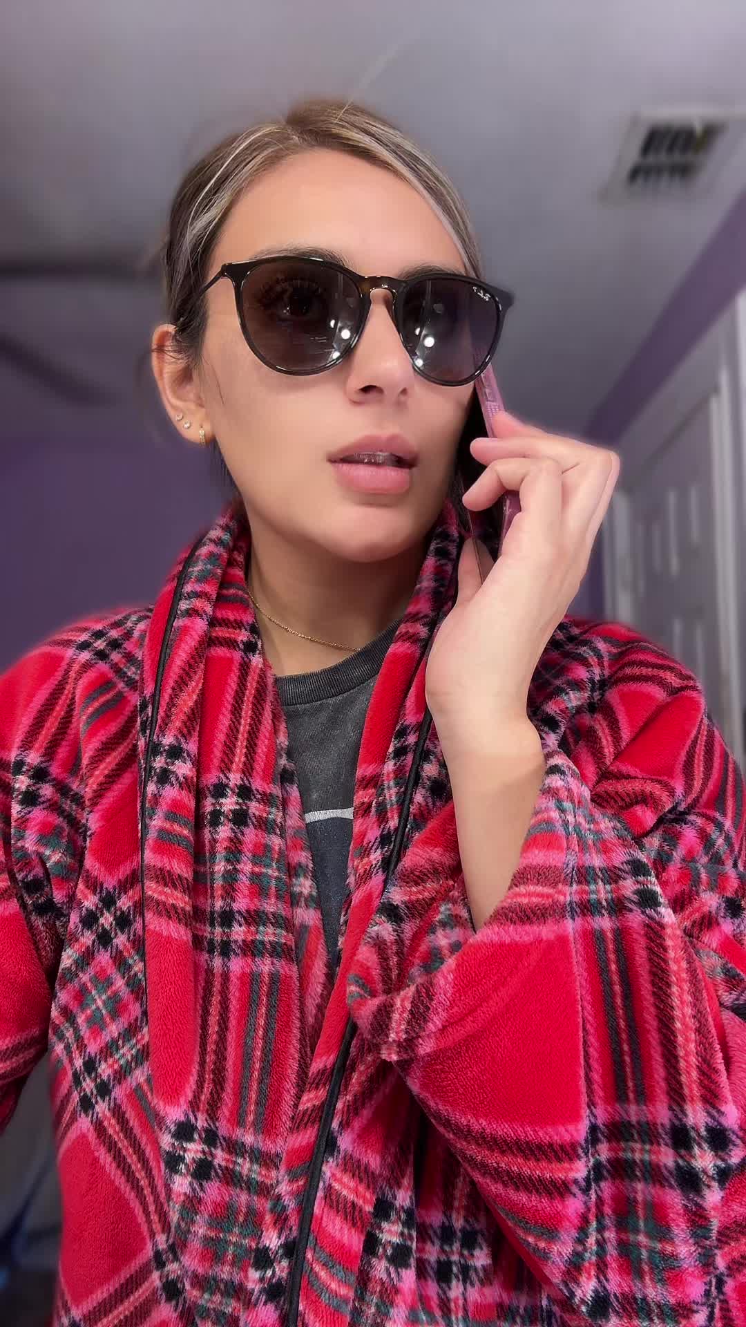 @Alice_salazar20