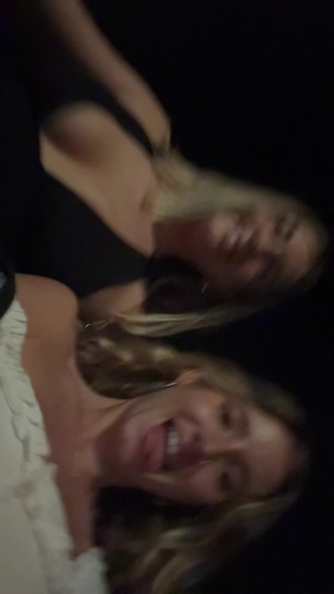 @ella