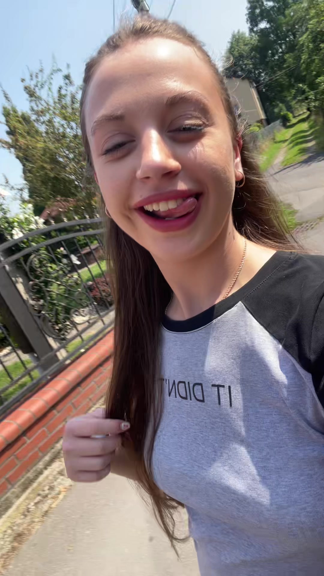@Maria🦋