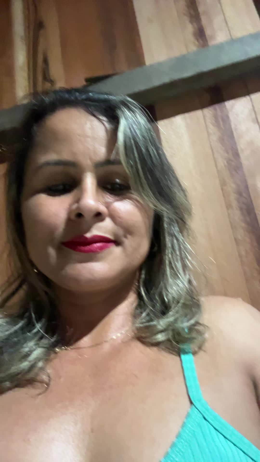 @Lucia Fernandes