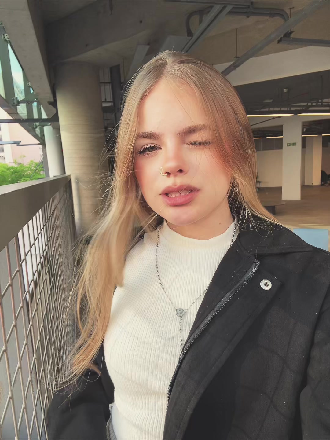@zicolia
