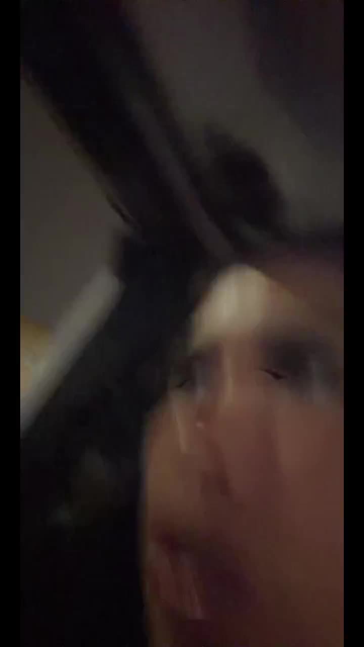 @honeybarber_