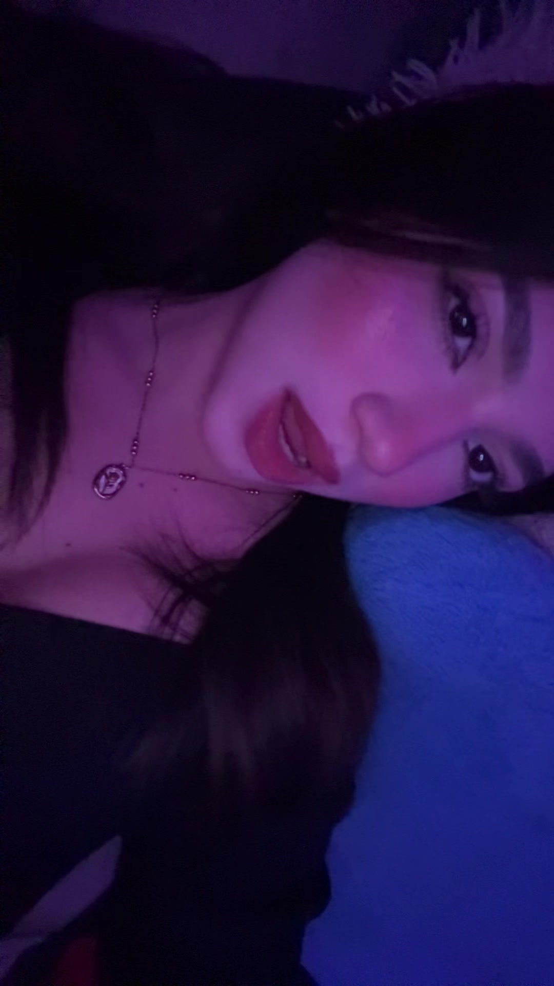 @Anita🧍🏻&zwj;♀️