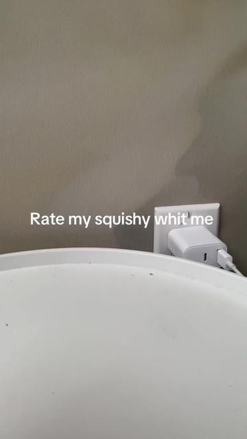@tocasquishyjade