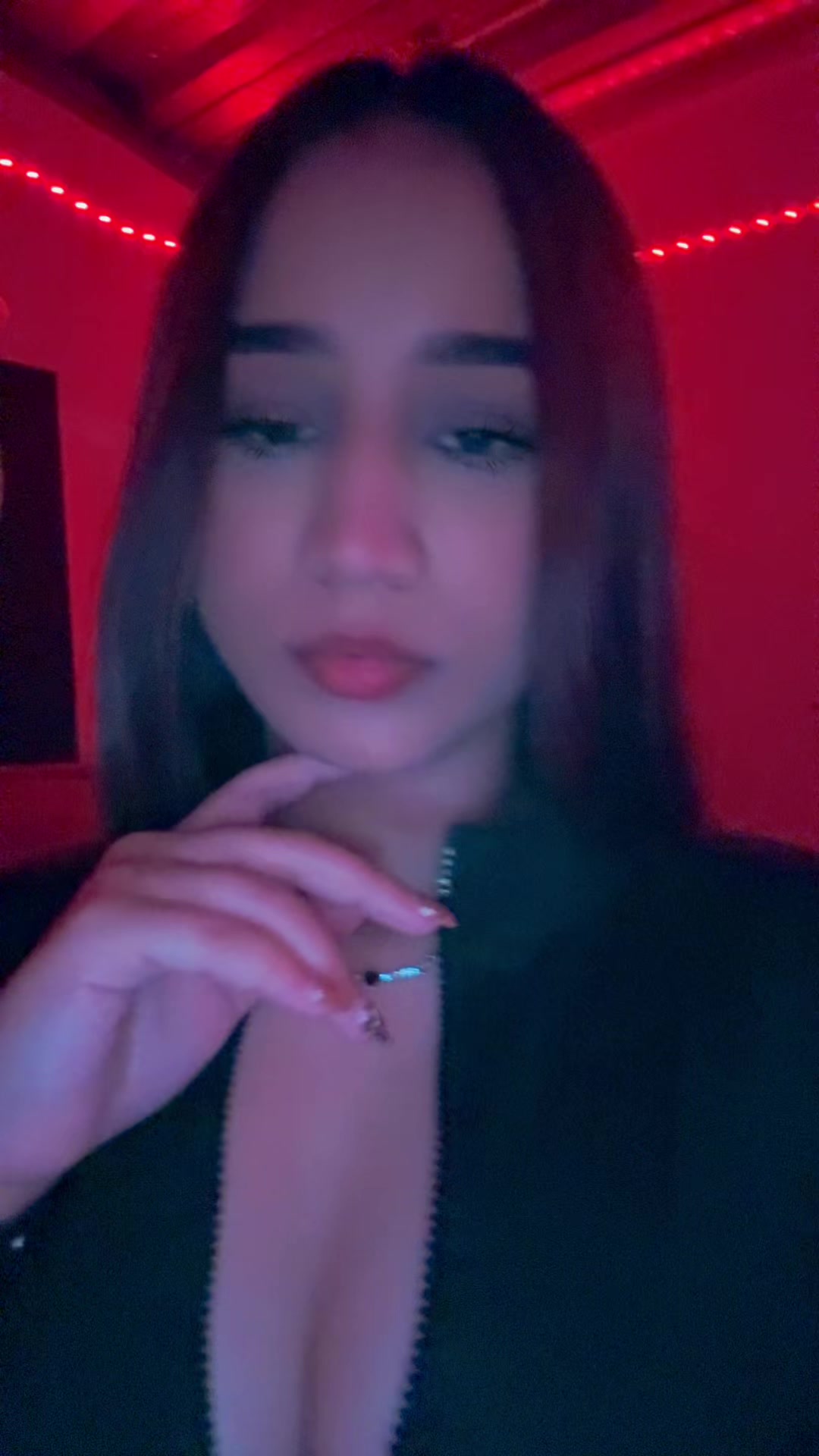 @YELI 🌷