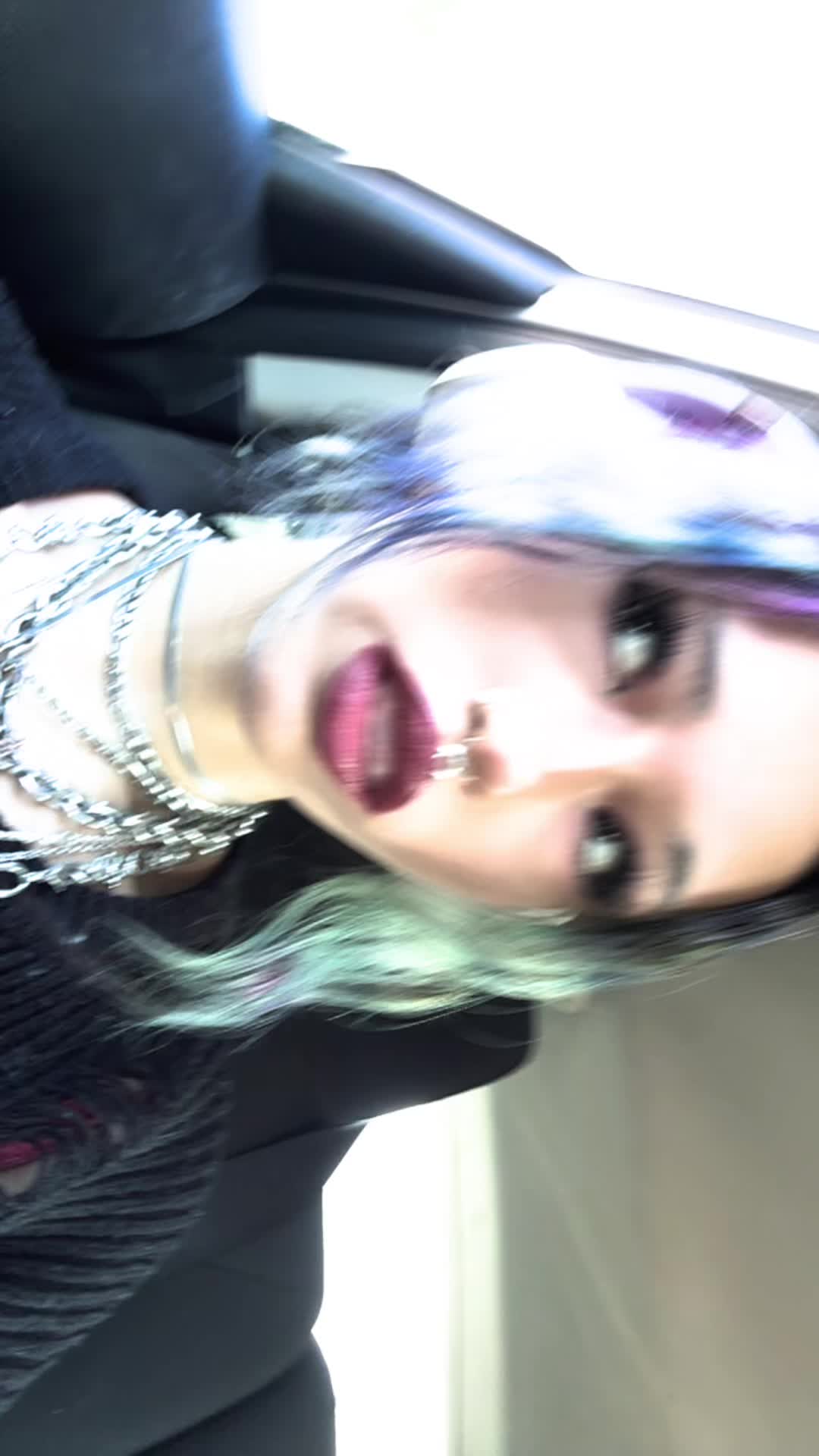 @strawberrii<3