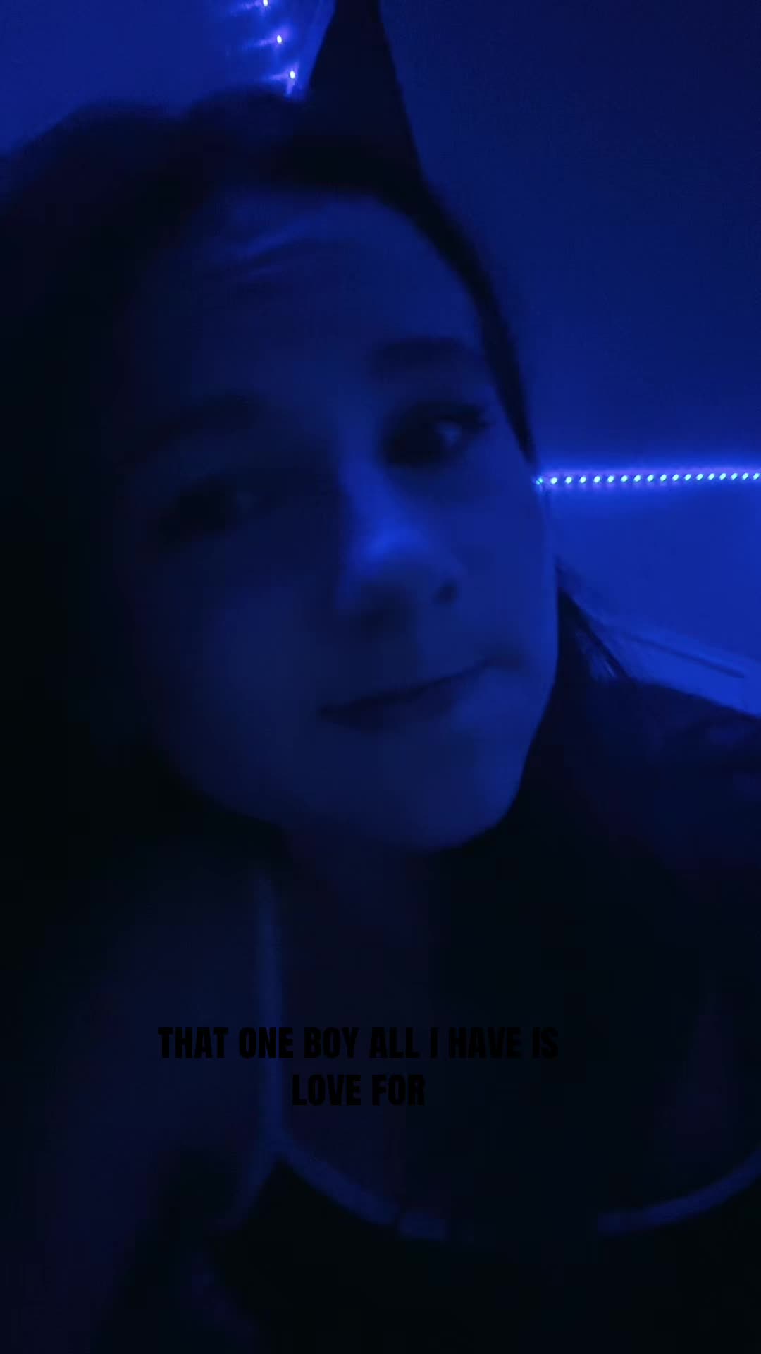 @⃟
