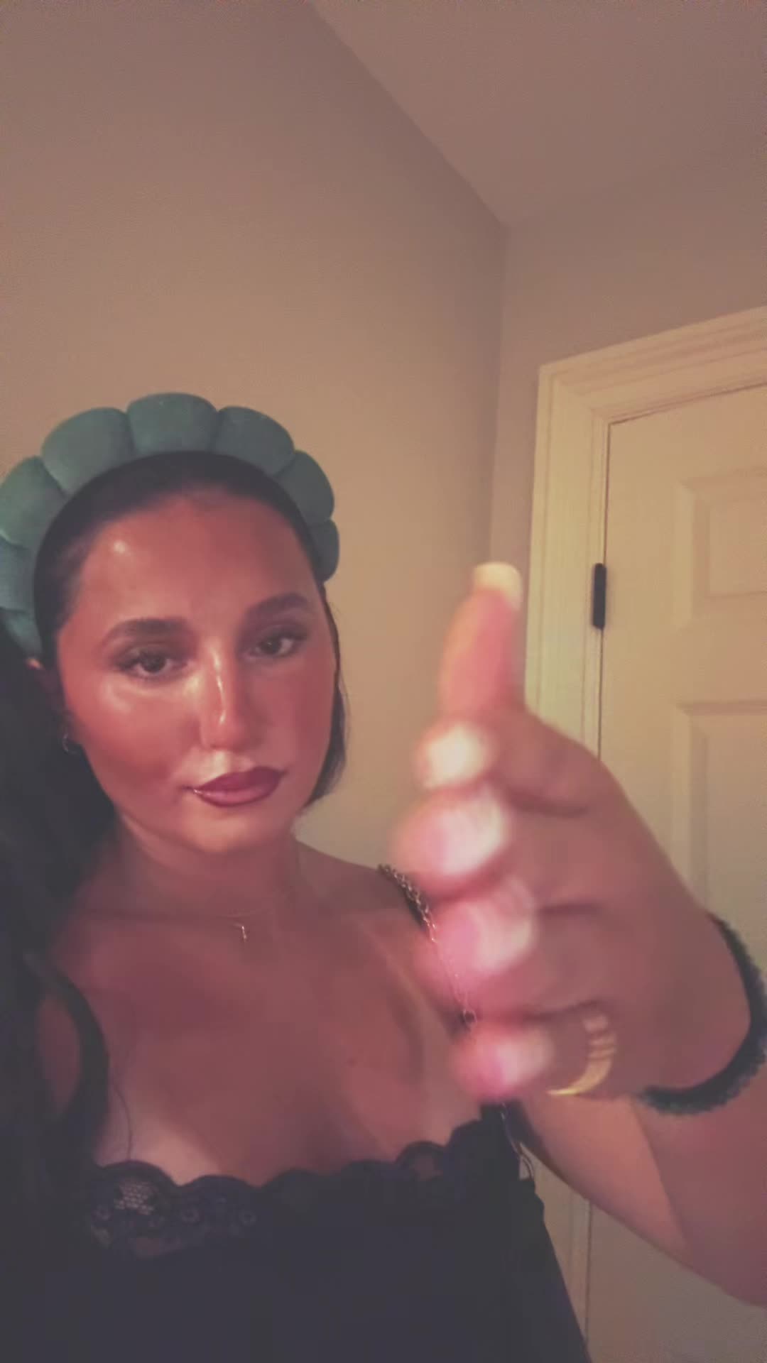 @Ri