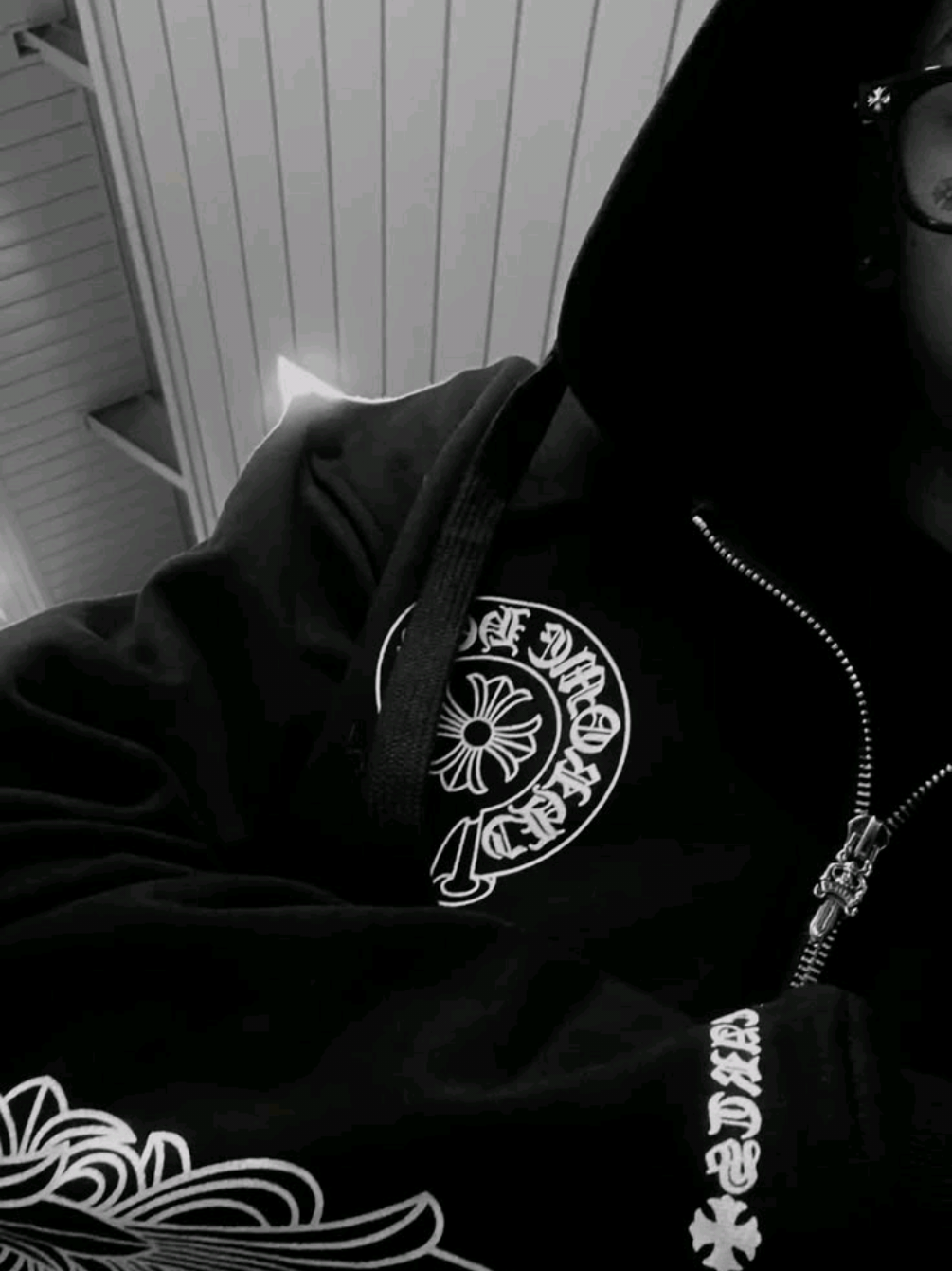 @๐
๐๐๐