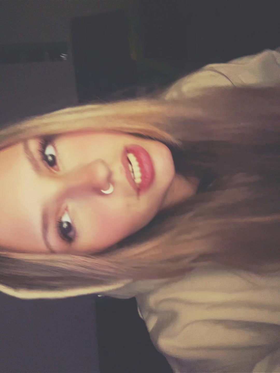 @𝐚𝐧𝐧 ★