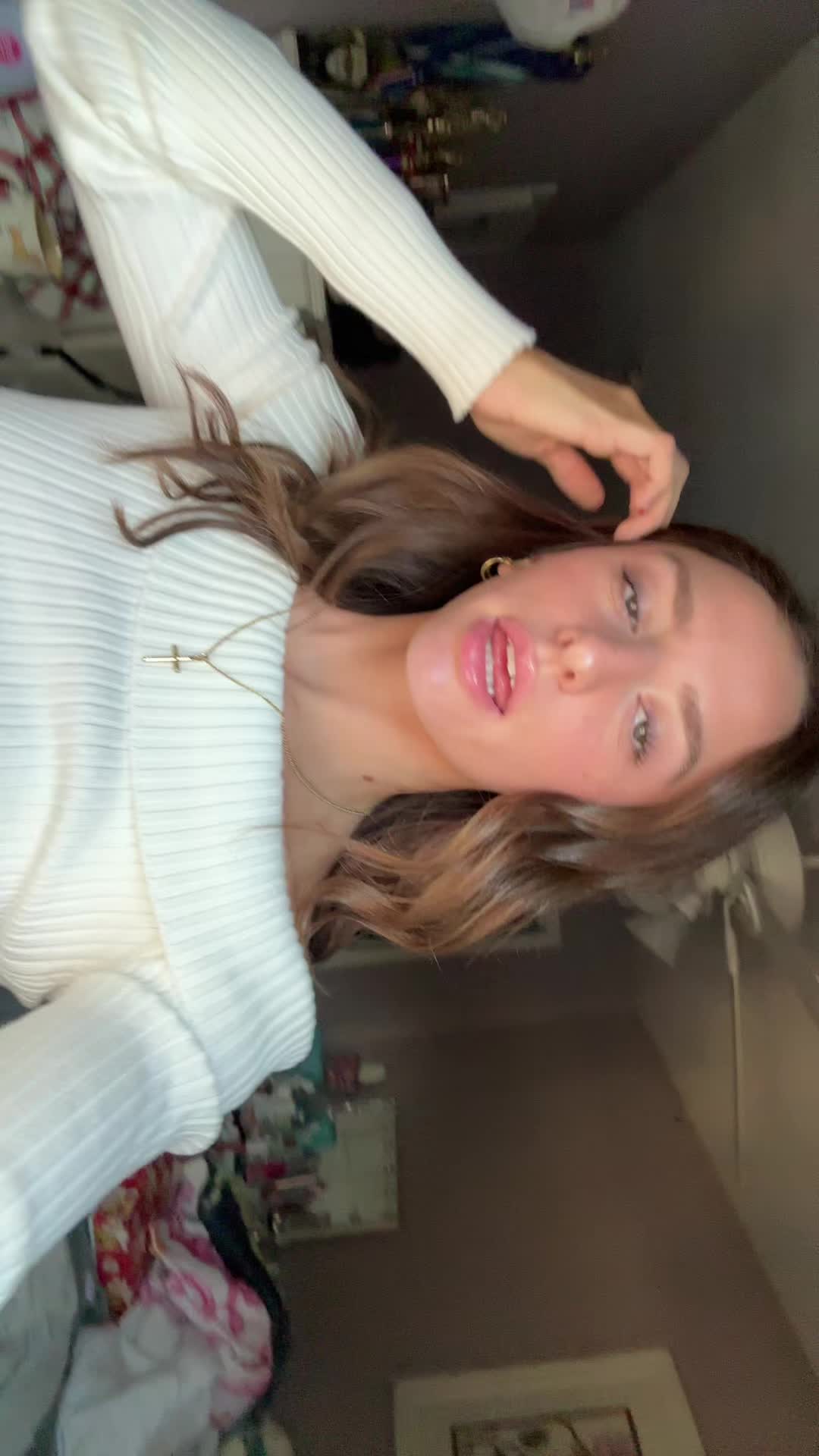 @notjuliahenderson