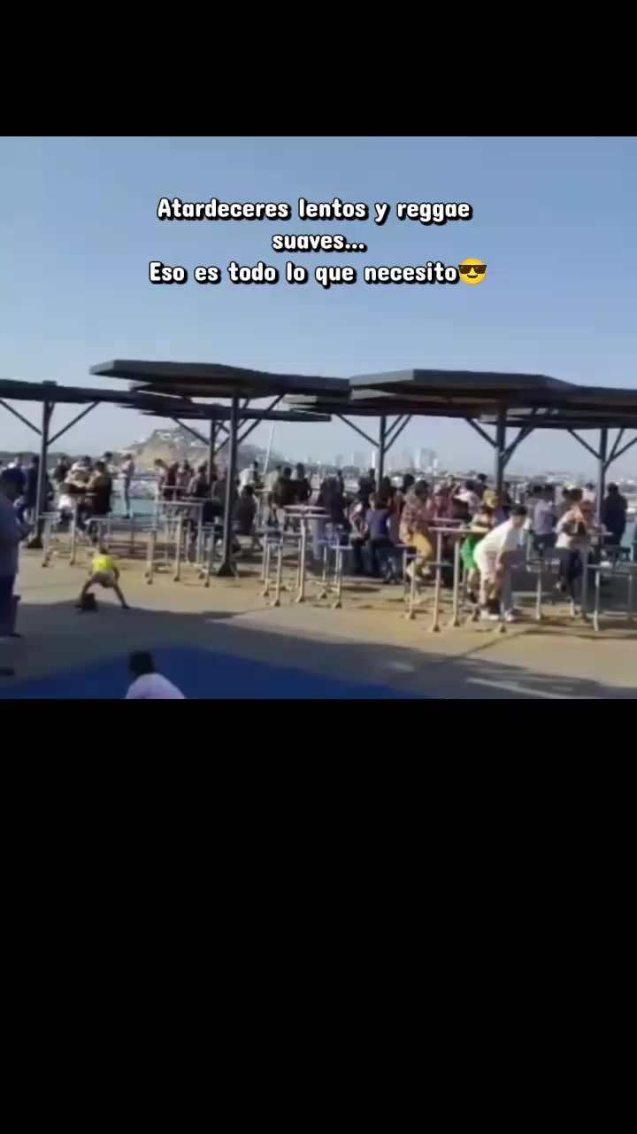 @Mon y Los minis⚡😎🤟🏻🖤