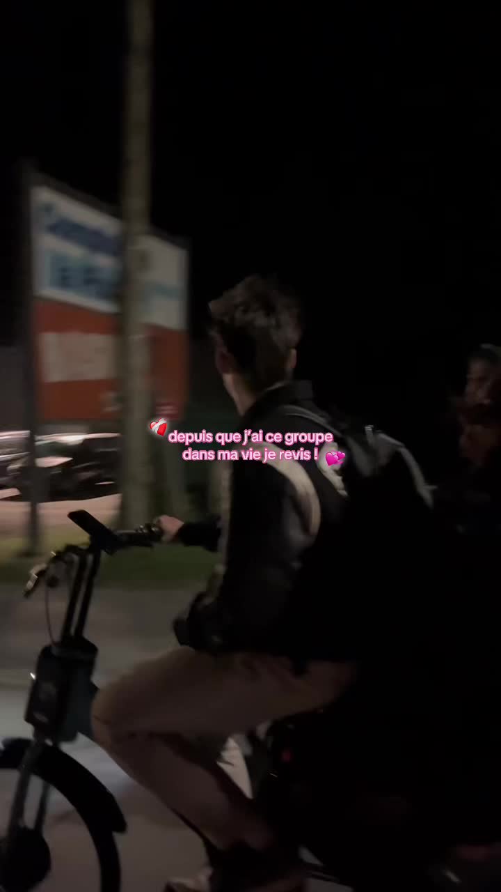 @𝐌𝐚𝐧𝐮𝐞𝐥𝐚 💋