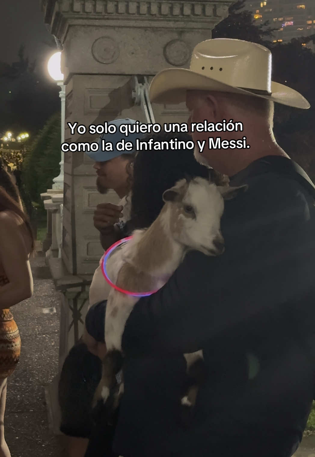 @𝑬𝑳 𝑩𝑶𝑺𝑻𝑶𝑵