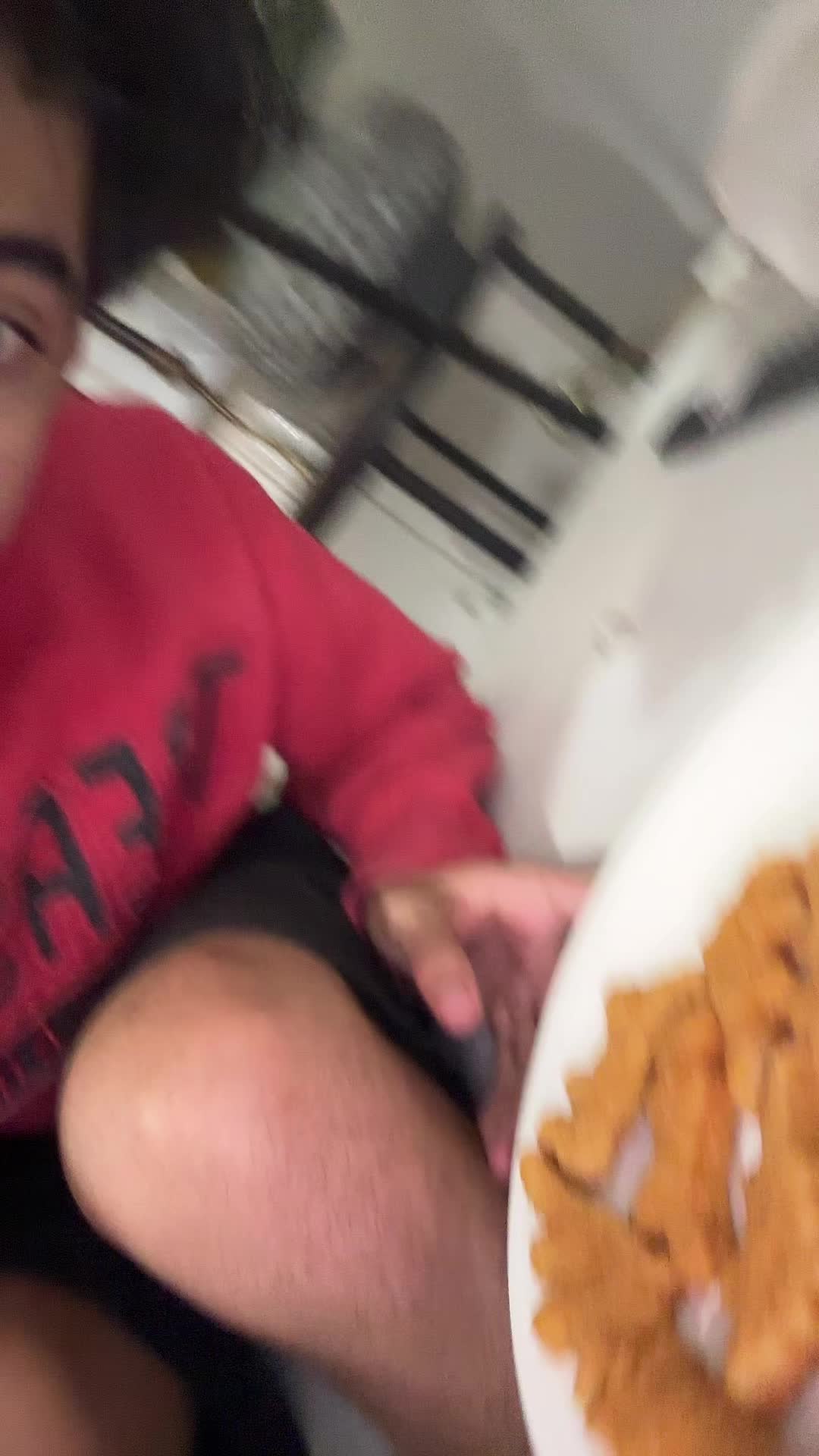 @Peearrow