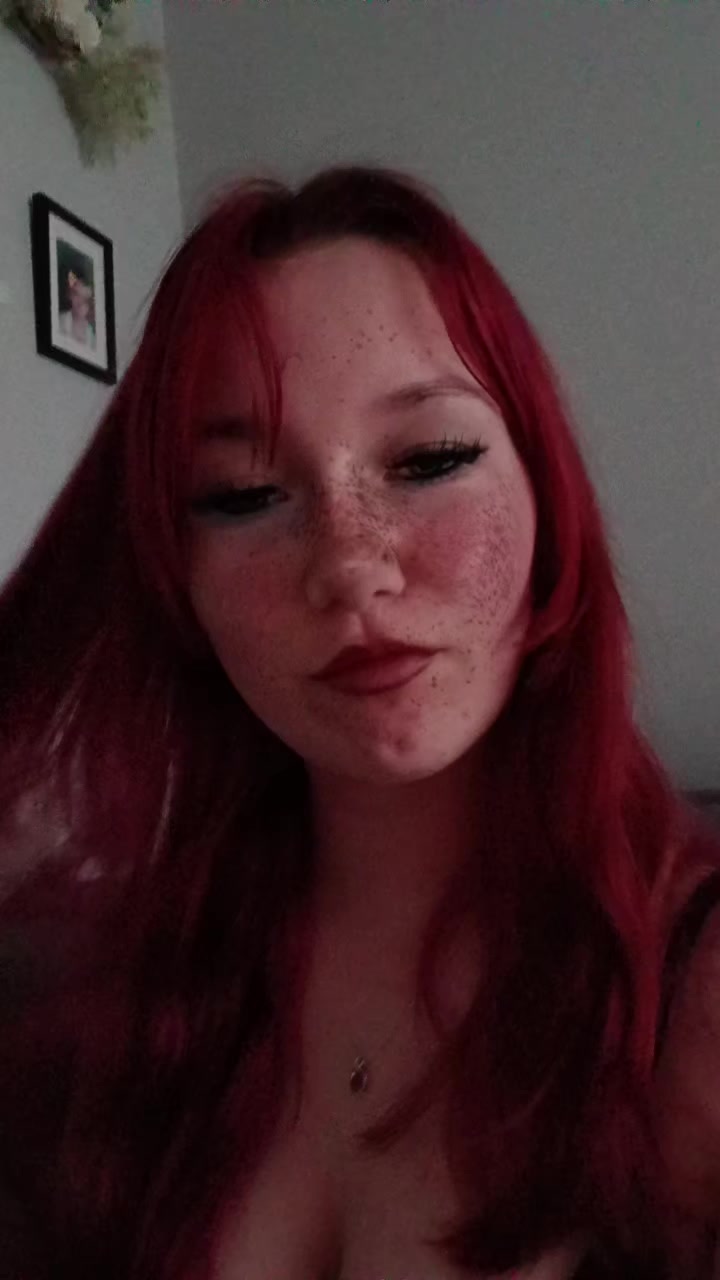 @𝐶𝑟𝑦𝑠𝑡𝑎𝑙🥀🖤