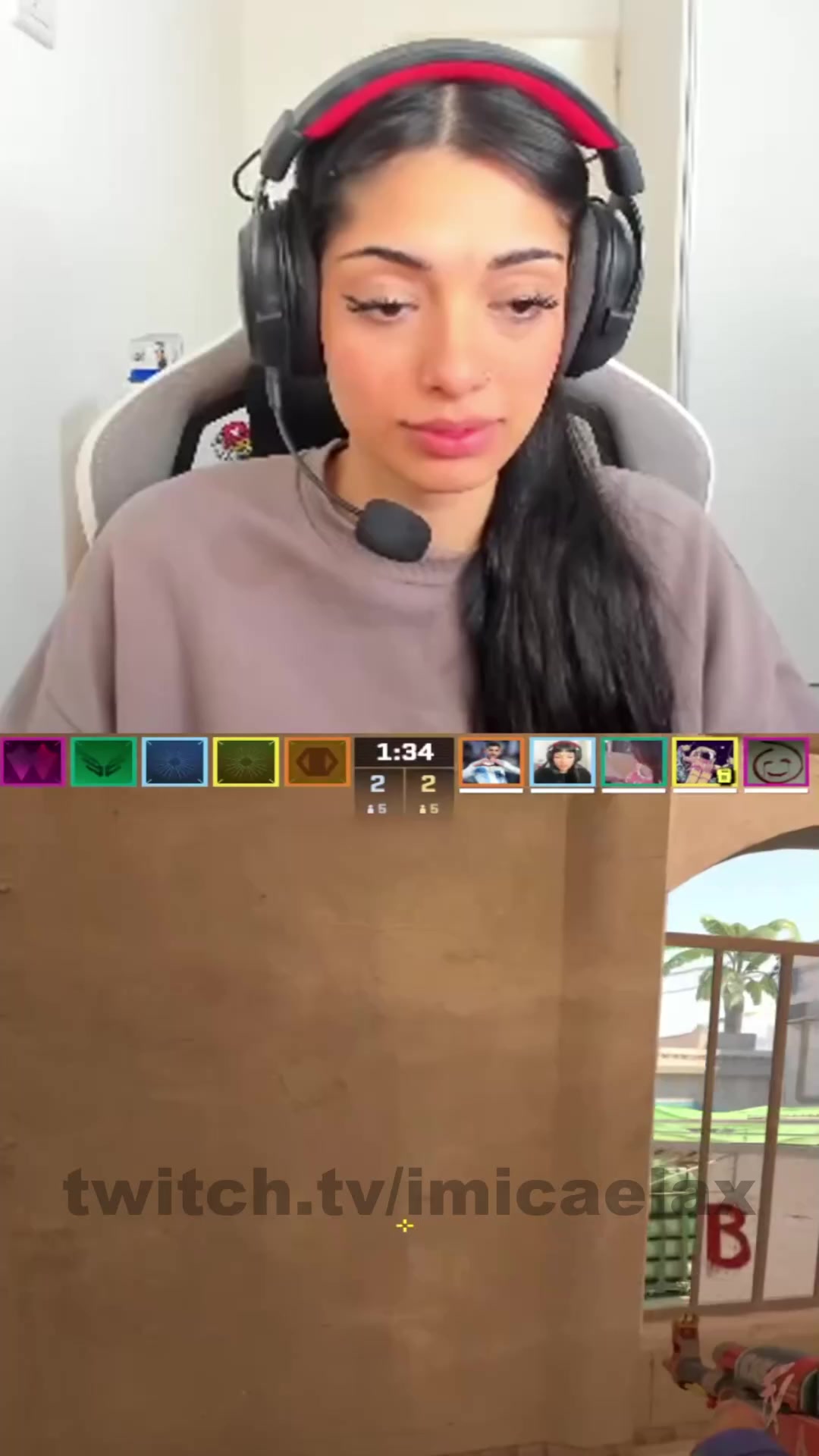 @Micaela