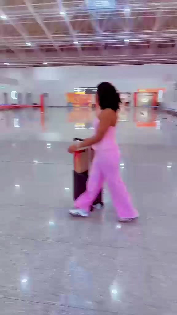 @naomisalu399