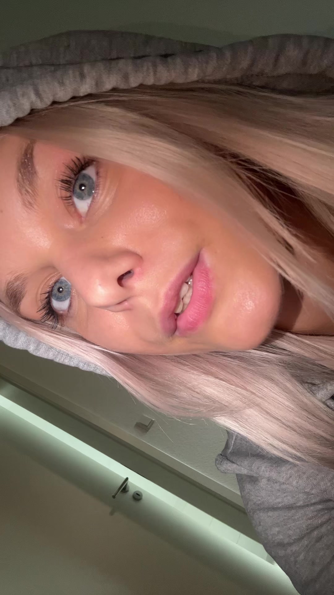 @m_c01056