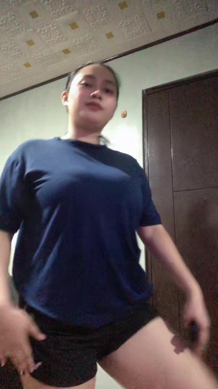 @Peachyy🍑