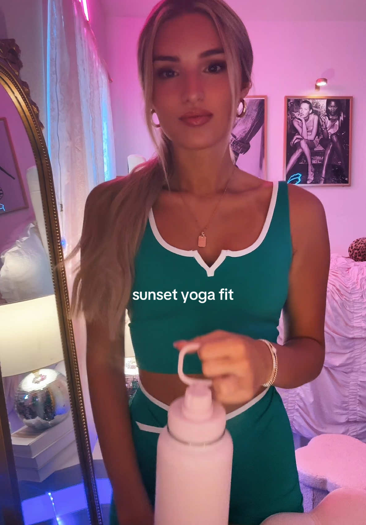 @zo