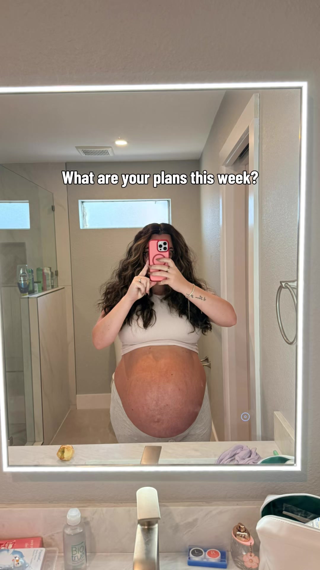 @Kiely | 5 under 5 Girl Mom