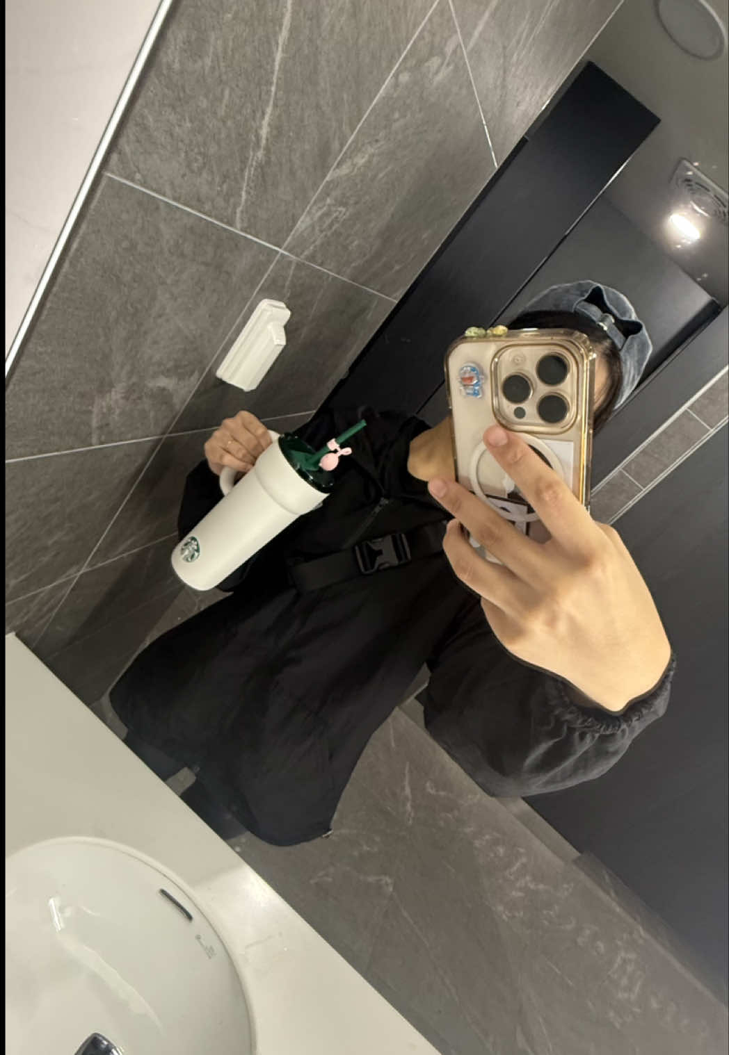 @아는척ㄴㄴ