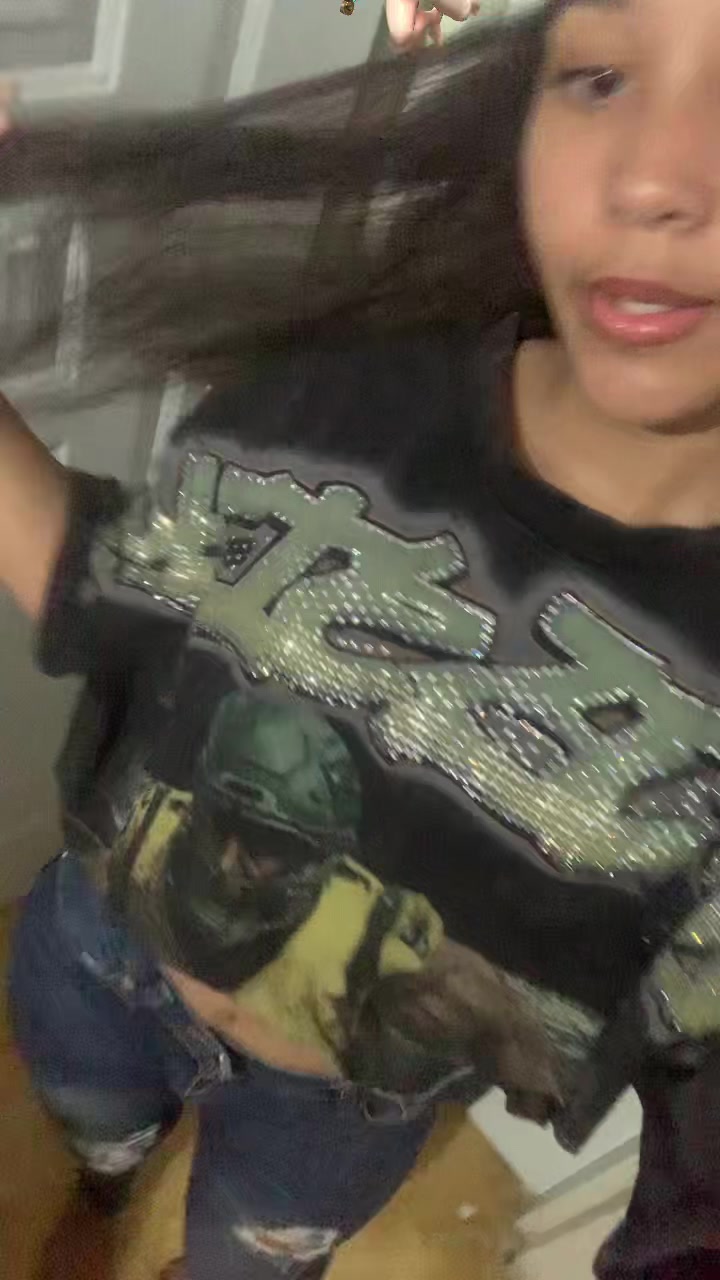 @Xoxo_daileni