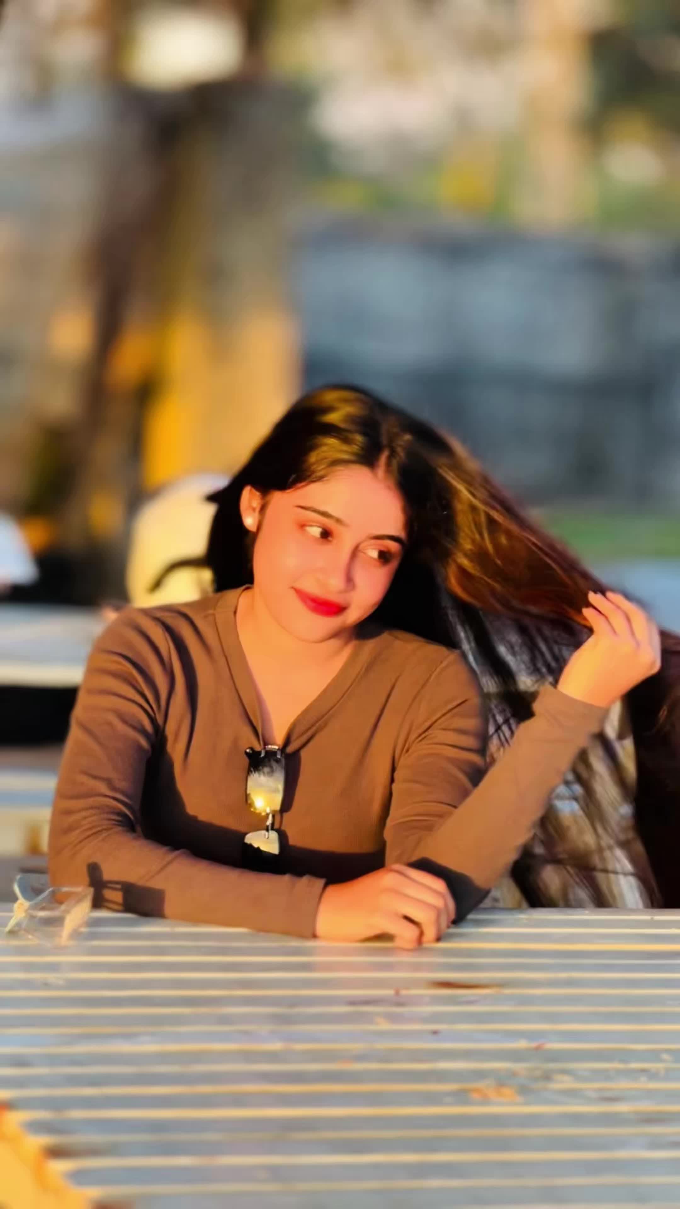 @𝐓𝐮𝐥𝐞𝐞 🌷🤍