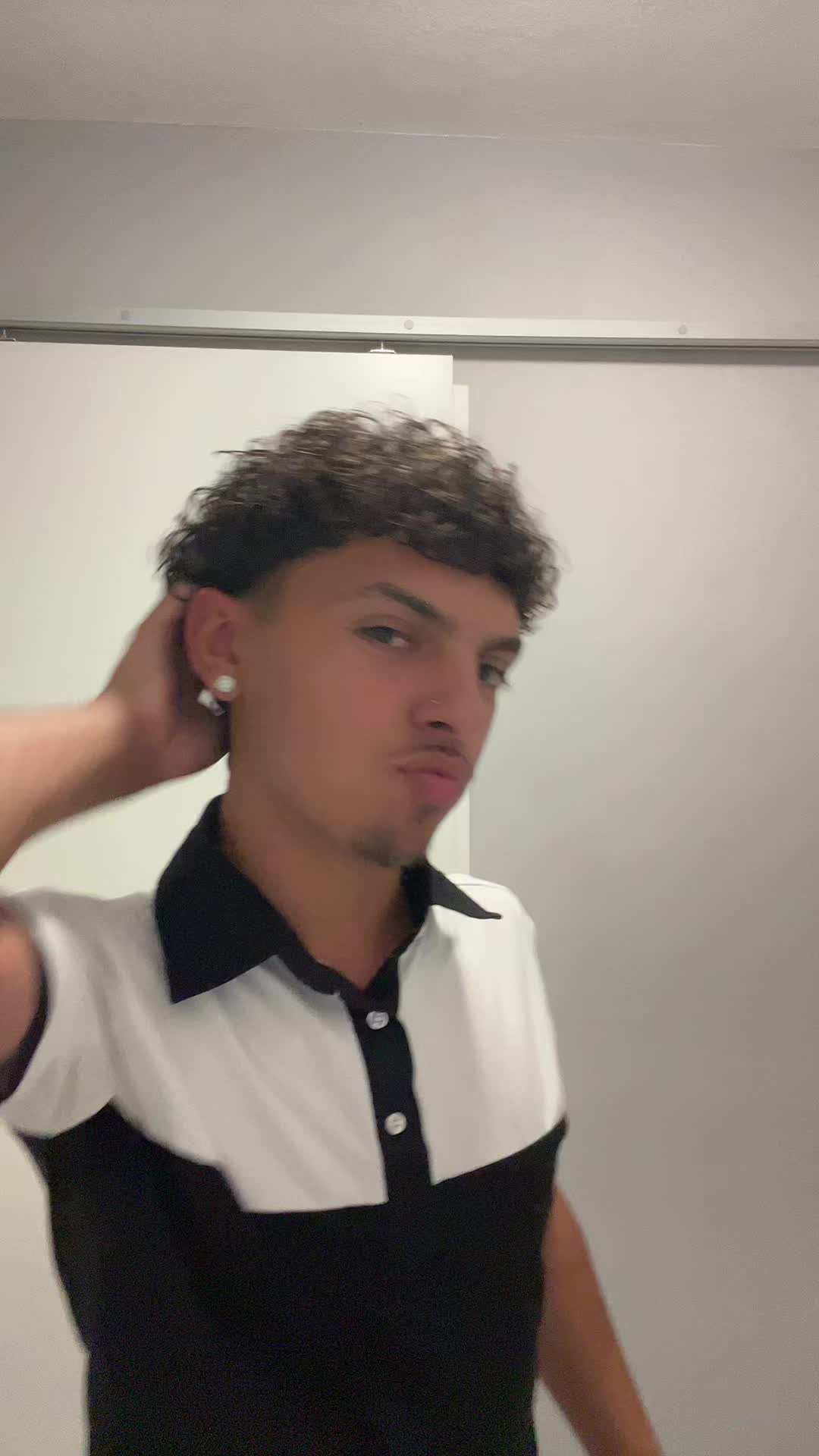 @𝑻 𝑶 𝑴 𝑨 𝑺