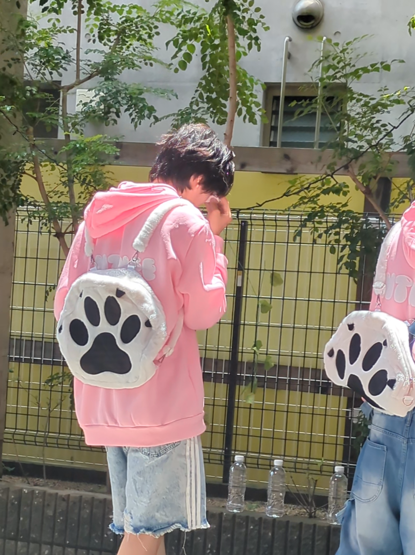 @あき