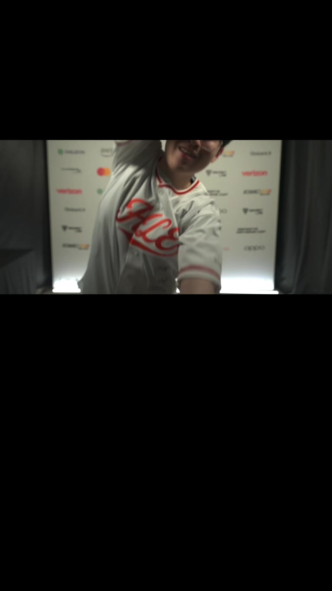 @LoL Esports