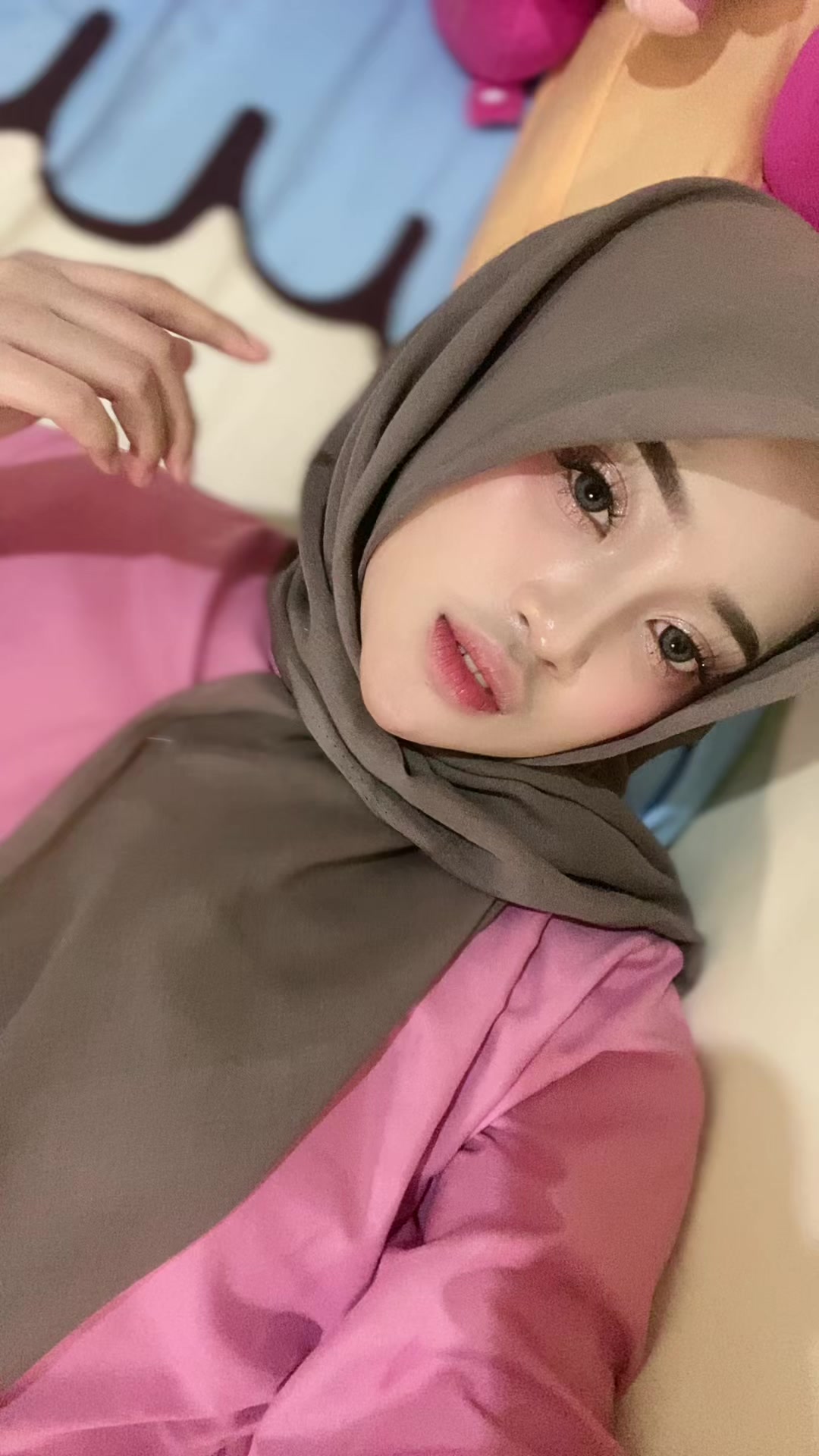@Ziii💫