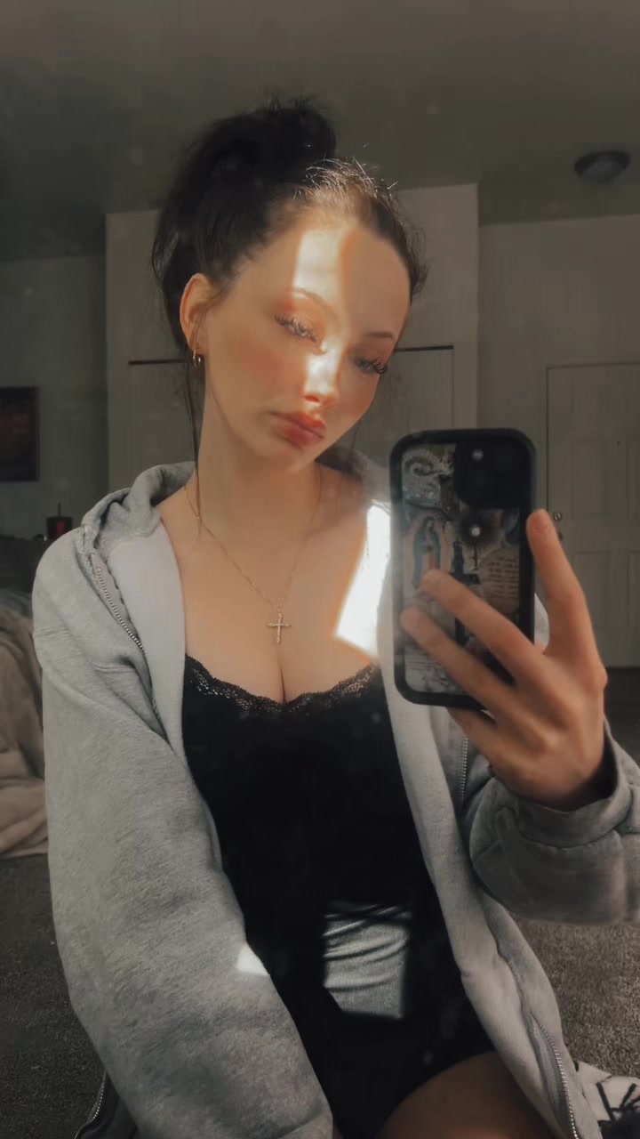 @lily rose