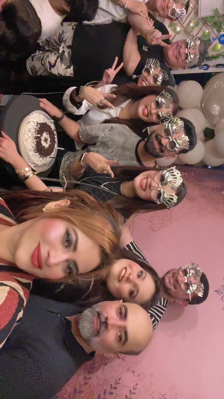 @Benita