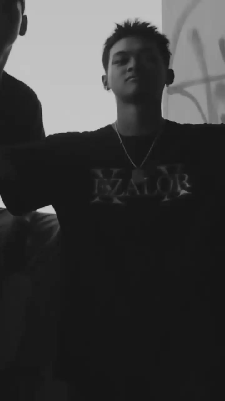 @Helloshit