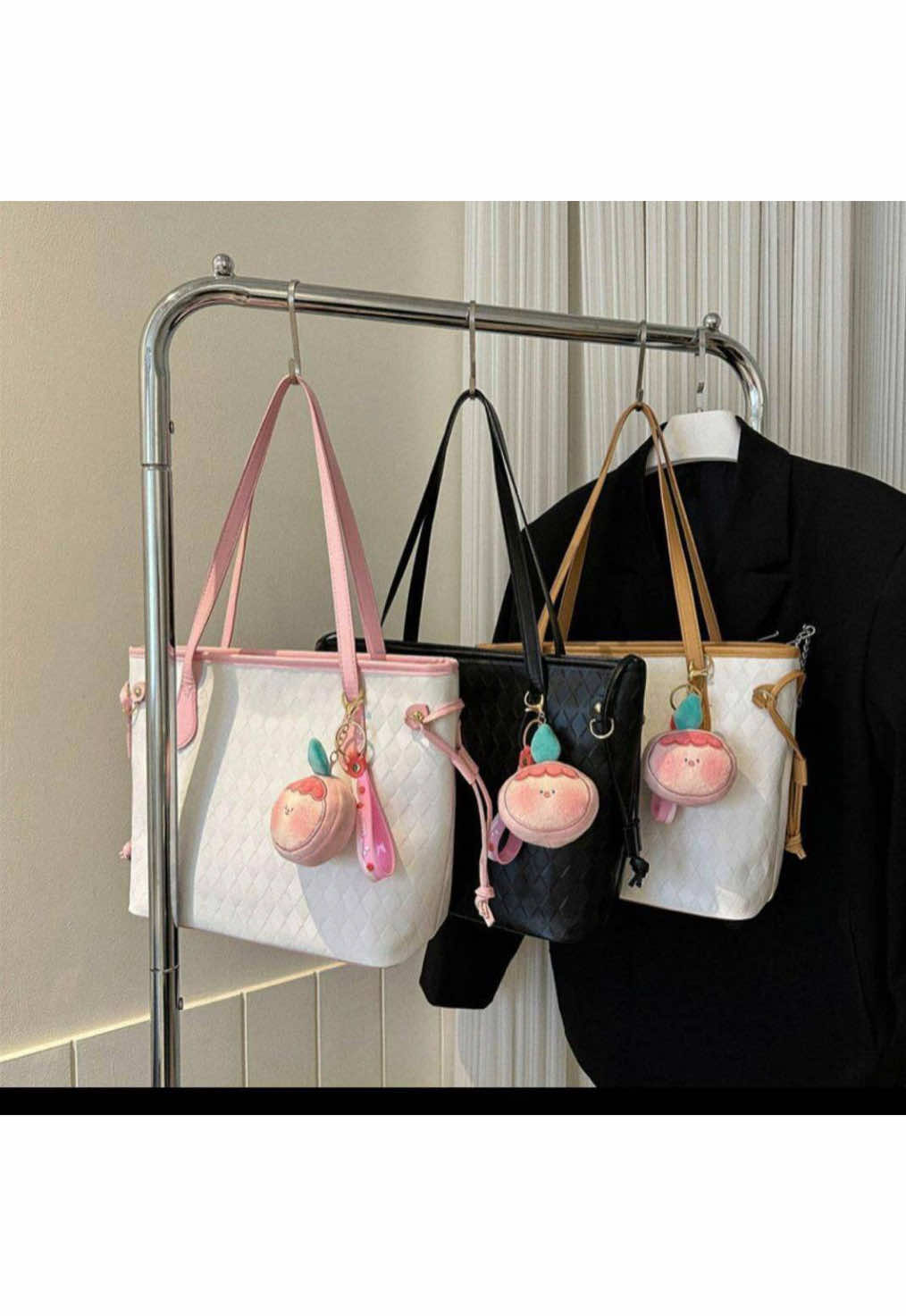 @Shopwithfavy_Essentials
