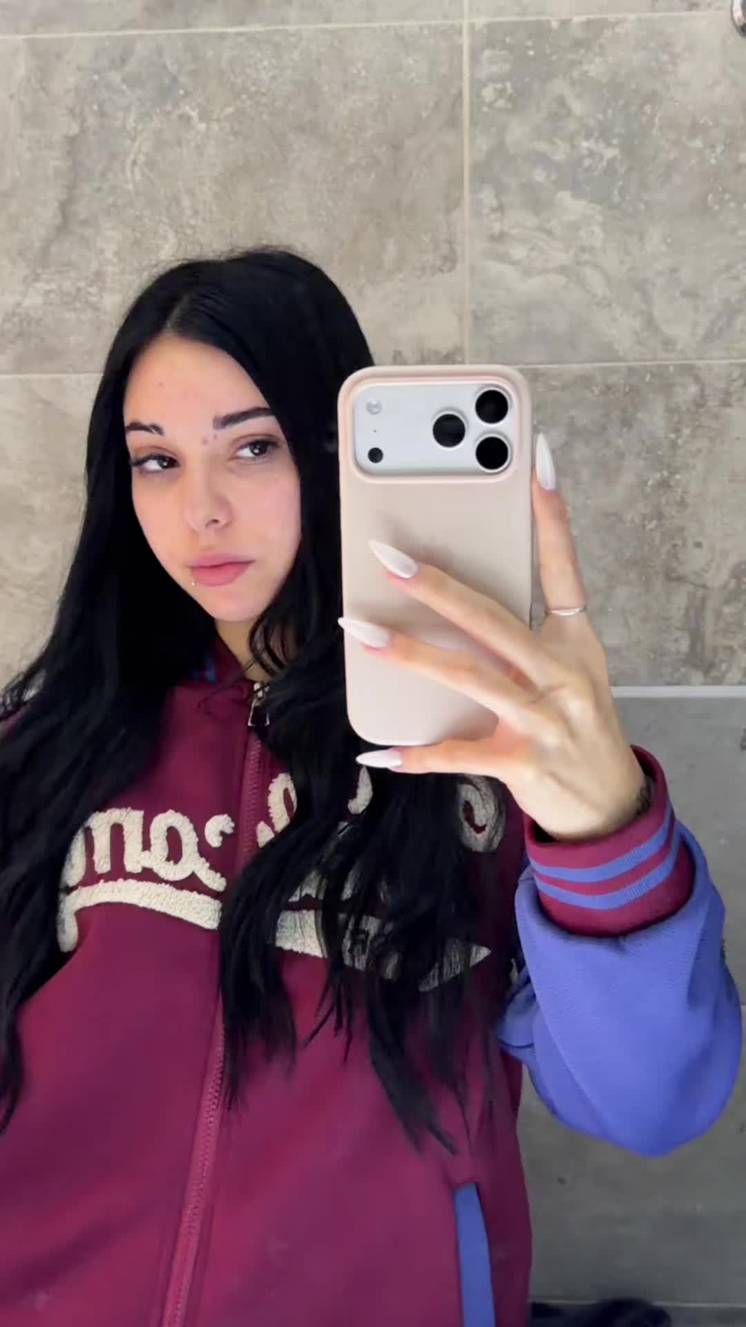 @SIMONA🖤