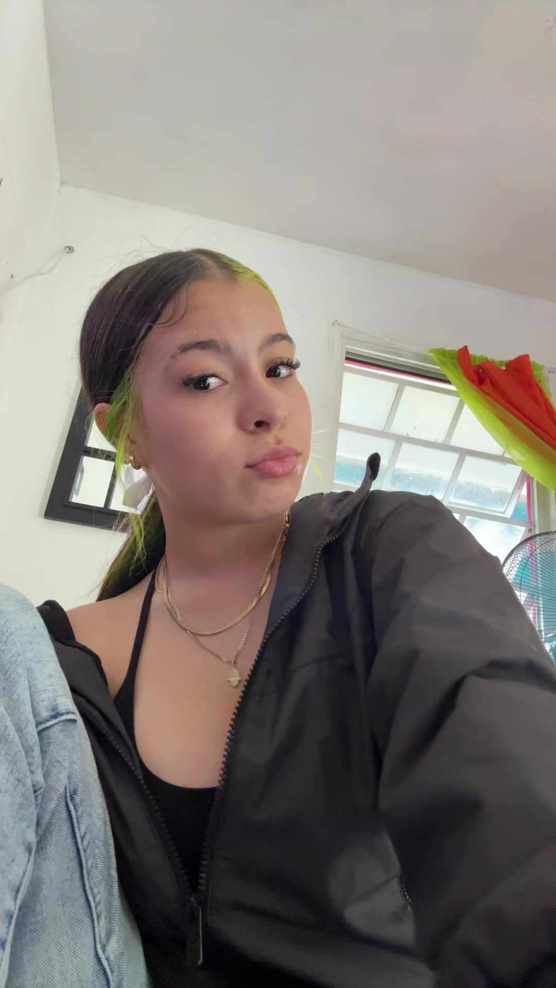 @𝐲𝐞𝐲𝐢𝐢<𝟑
