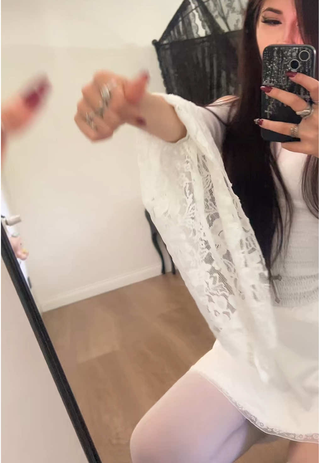 @isottaaa.p